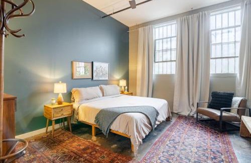 Central Business District Apartment | Modern City Loft Downtown Lynchburg VA LYH HUGE