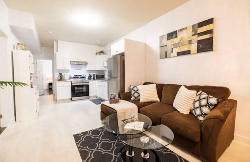 Fleetwood House | Modern & classy Surrey central