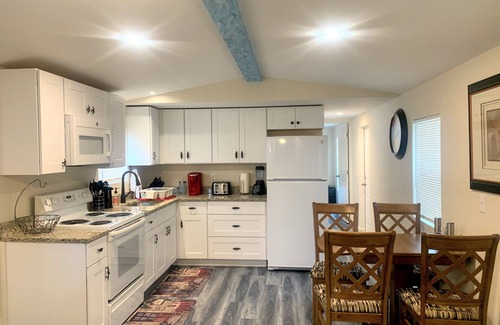 Rural Estates House | Modern clean cozy home with beautiful nature setting