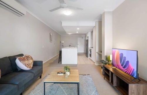 Coopers Plains Apartment | Modern Comfort 2BR | Close to Everything!