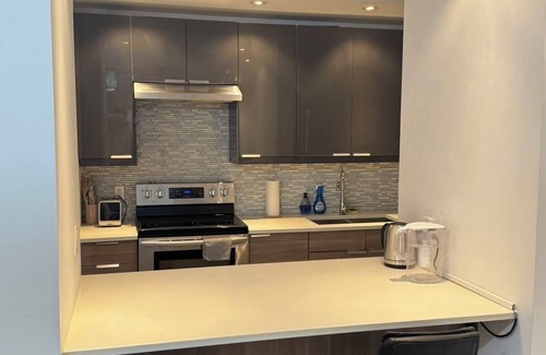 Gay Village Apartment | Modern Comfort in DT Montreal