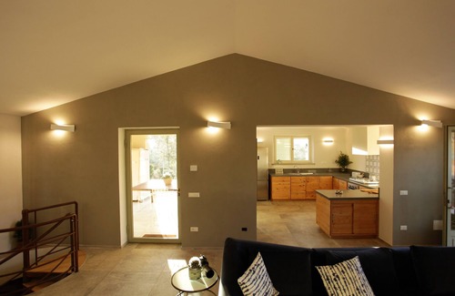 Cecina House | Modern, comfortable Tuscan villa with private pool 10 minutes from the beach,