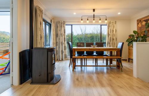 Spreydon Apartment | Modern Comforts in Hoon Hay