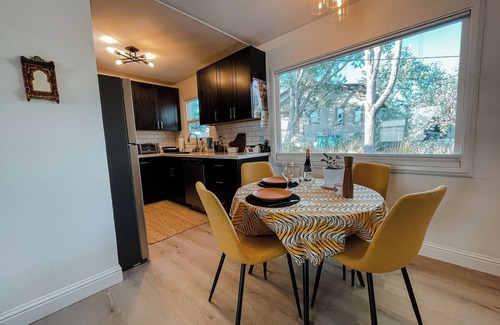 West University House | Modern, Cozy Reno-Tahoe Retreat w/Office