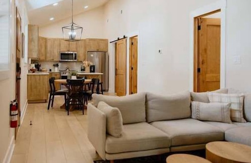 Pittman Center House | Modern Creek Home, Firepit, Patio | Ranch Cottage