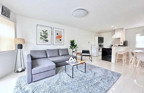 Ozu House | Modern designed property 15 mins from Kumamoto station by Restavio