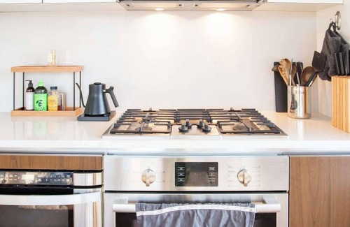 Hell's Kitchen Apartment | Modern Designer Luxury High rise Corner 2BR/BA