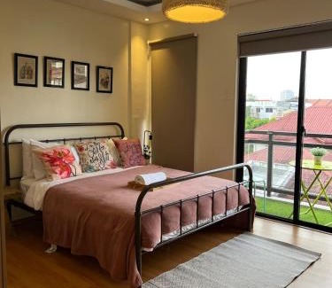Diliman House | Modern Eclectic Townhouse in Diliman Quezon City