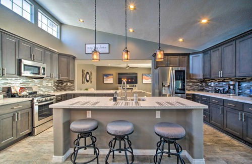 Northeast El Paso Cottage | Modern El Paso Home w/Backyard & Fire Pit!
