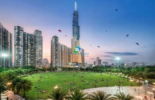 Hang Xanh Apartment | Modern Elegance in Central Park