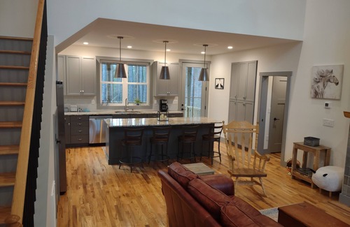 Mill Spring House | Modern Farmhouse -15 min to Tryon International Equestrian Center