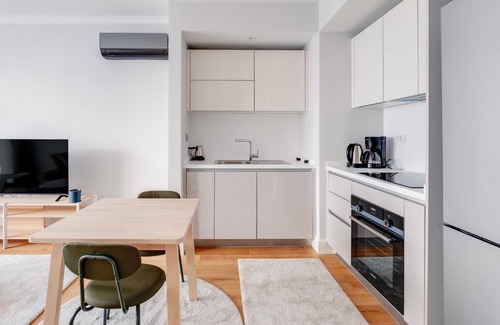 Taksim Apartment | Modern Flat 5 min to Metro on Istiklal Avenue