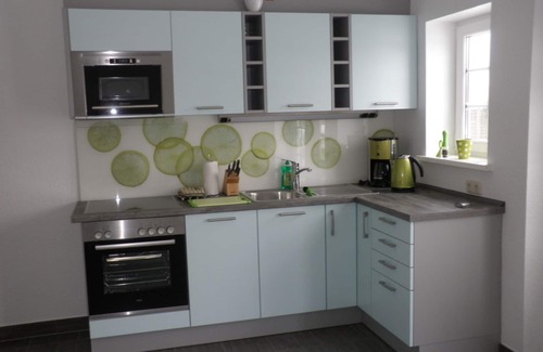 Damnatz Apartment | Modern furnished apartment right on the Elberadweg