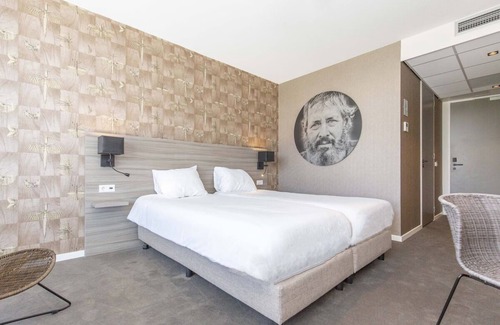 Oranjeplaat Hotel | Modern Haven with Free Parking | Close to Zeeuws Museum, Middelburg