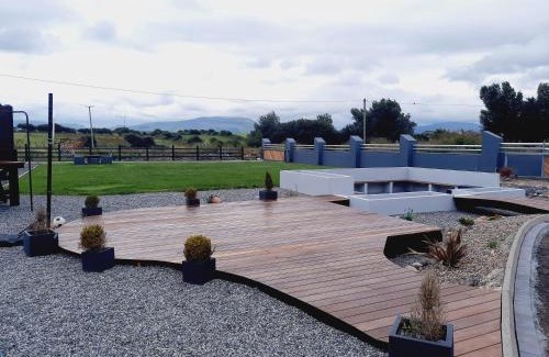 Bundoran Ski Chalet | Modern Holiday Home - Bundoran
