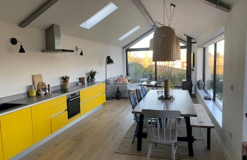Wadebridge House | Modern Home in Wadebridge. On the Camel Trail