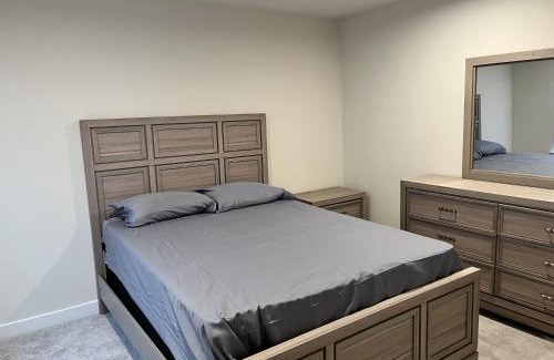 Frederick House | Modern Home with Private Bath Stylish & Comfy