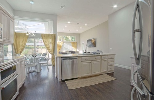 Coral Springs Villa | Modern House near the Downtown Heated Pool Pet Friendly Whirlpool Spa Playroom