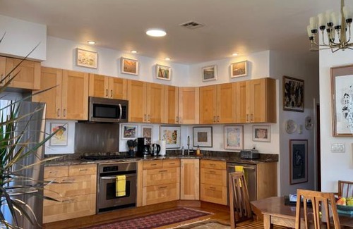 West New York Apartment | Modern loft style 2bed 2bath minutes to Times Square