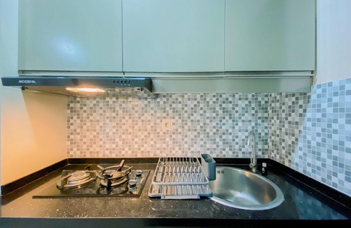 Pondokcina Apartment | Modern Look 1Br Apartment At Atlanta Residence