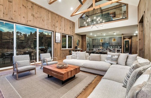 Chalet Village North Cabin | Modern Lux Cabin. The Ultimate Smoky MTN Experience
