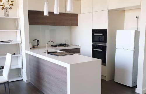 Point Frederick Apartment | MODERN LUXURY! 2B2B Apt, Water view, Location For work or relaxation.