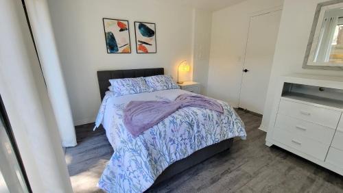 Gainesville Apartment | Modern Luxury Condo - Near UF, Shands & Celebration Pointe
