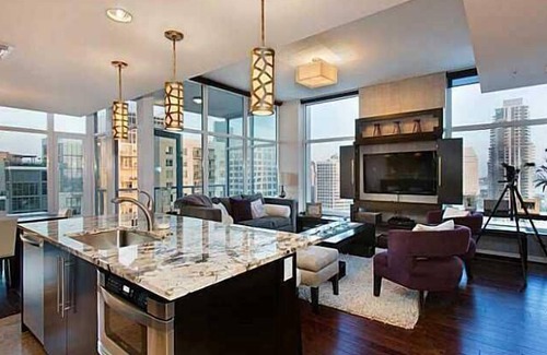 Downtown San Diego Condo | Modern Luxury Executive Condo In The Most Prestigious Tower In Little Italy!