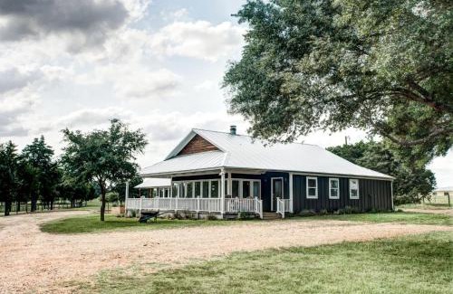 Round Top House | Modern Luxury Rental with Bohemian Decor near Antique Show in Round Top, Texas