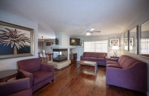 Enterprise House | Modern Luxury Vegas Style Home Near the Strip