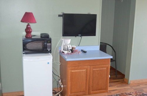 Thunder Bay Hotel | Modern Motel
