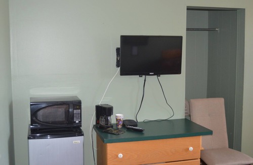 Thunder Bay Hotel | Modern Motel