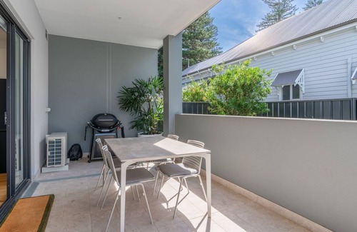 Gerringong Apartment | Modern, newly styled apartment in Gerringong town centre