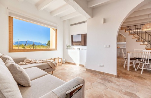 Sencelles Villa | Modern, Renovated Country House with Wi-Fi, Pool, Terraces & Large Garden