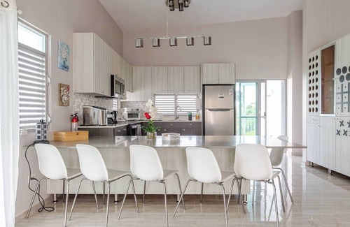Yabucoa Apartment | Modern Retreat w/Great View, Hot Tub, & Pool