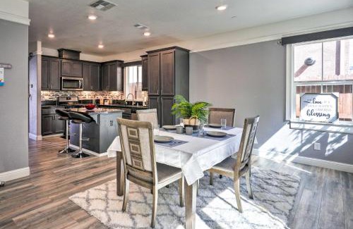 Southwestern Sacramento House | Modern Sacramento House about 12 Mi to Downtown!