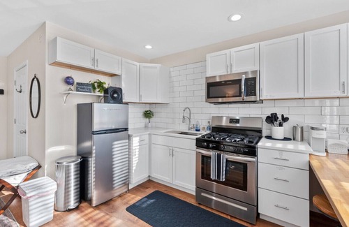 Fifth Ward House | Modern Standalone Studio Unit in Walker's Point MKE