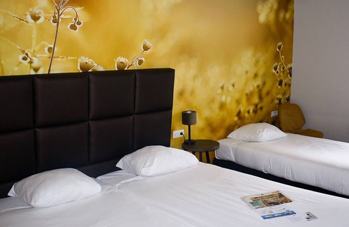 Made House | Modern Stay w/Local Dining Near Art, History & Nature in North Brabant