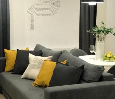 Maliyevtsy Apartment | Modern Studio City Center дуже тепло! Netflix