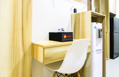 Cikarang Apartment | Modern Style The Oasis Studio Apartment with Comfortable Sofa