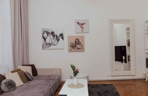 Thurygrund Apartment | Modern stylish comfortable 2 bedroom apartment