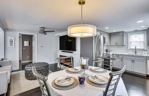 Plymouth House | Modern Terryville Cottage with Deck and Lake View!