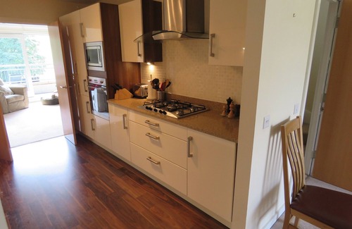 Gifford House | Modern town house minutes from city attractions yet in a quiet location.