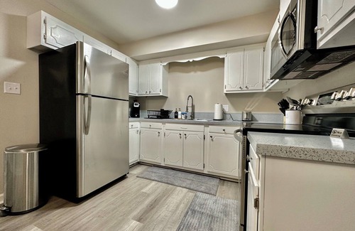 Gastonia Apartment | Modern Townhome w/Balcony Walk to FUSE Stadium