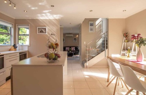 New Plymouth House | Modern Townhouse in New Plymouth