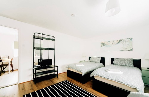 Walberswick Cabin | MODERN TWIN STUDIO IN WALBERSWICK