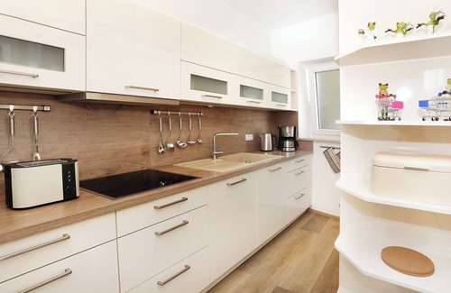 Landshut Apartment | Modern vacation apartment in a listed building