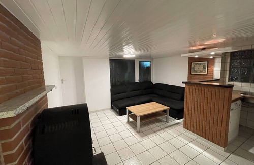 Diethe Apartment | Modern vacation & fitters' apartment - ideal for cyclists! 60 Euro per night