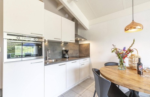 Callantsoog Apartment | Modern Vakantie Appartement Voor 2 Personen, Gelegen Tegenover de Strandopgang van Callantsoog
