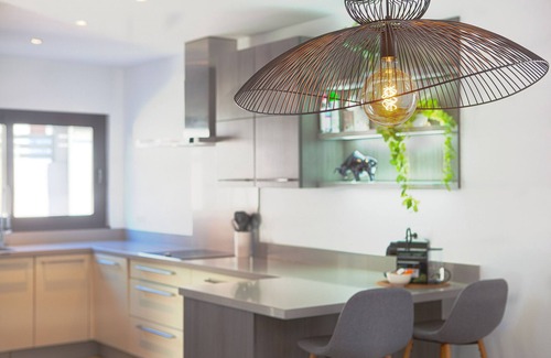 Urbanizacion Costabella Villa | Modern villa close to the beach in Costabella, Marbella